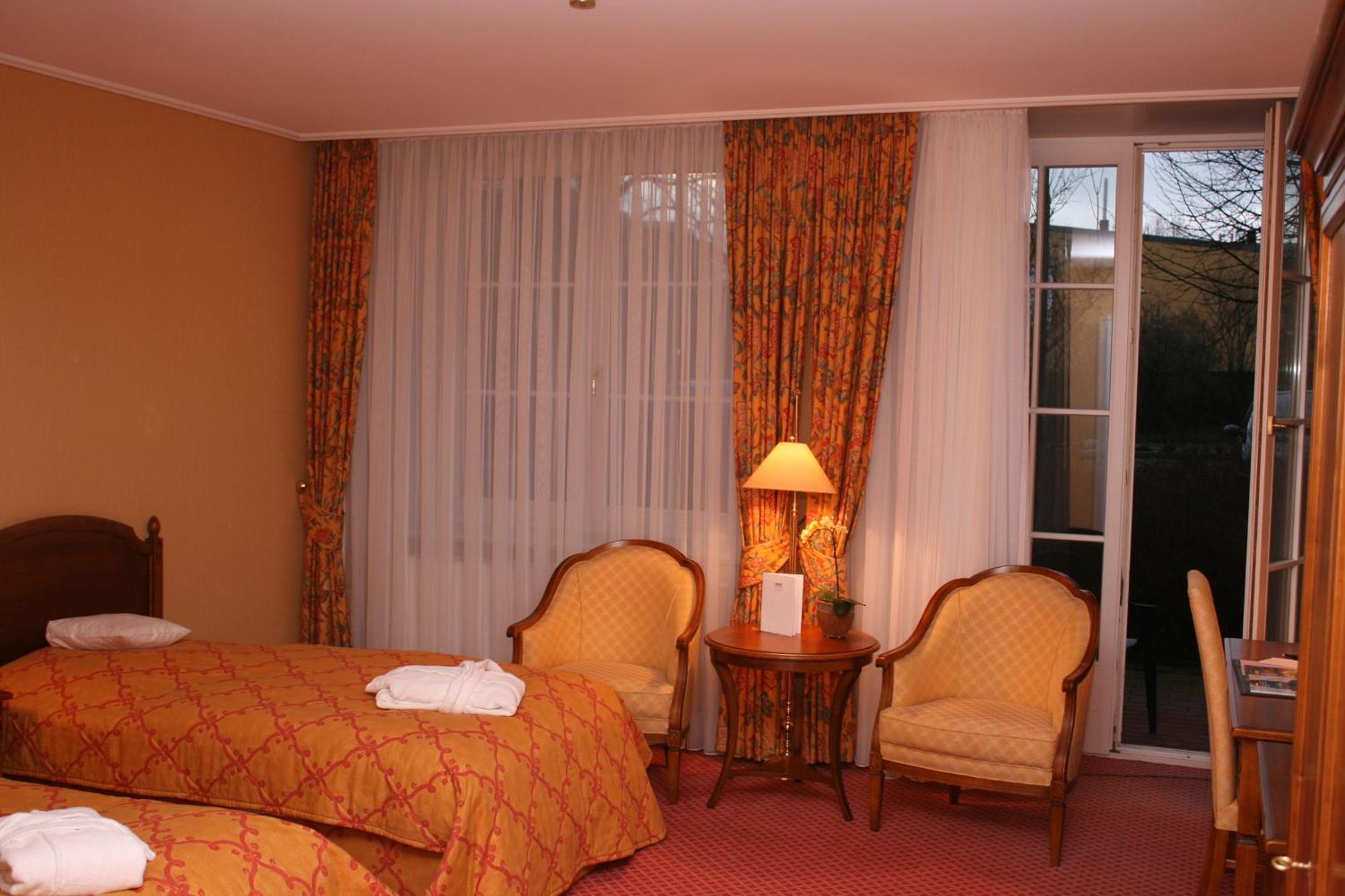 Hotel Altes Gymnasium Husum  Zewnętrze zdjęcie